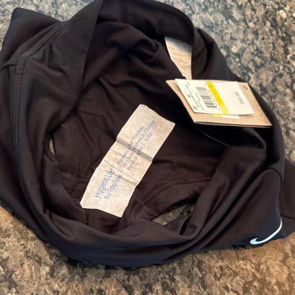 Nike Women's Athletic swim bottom Black Shorts NWT S - Picture 7 of 7